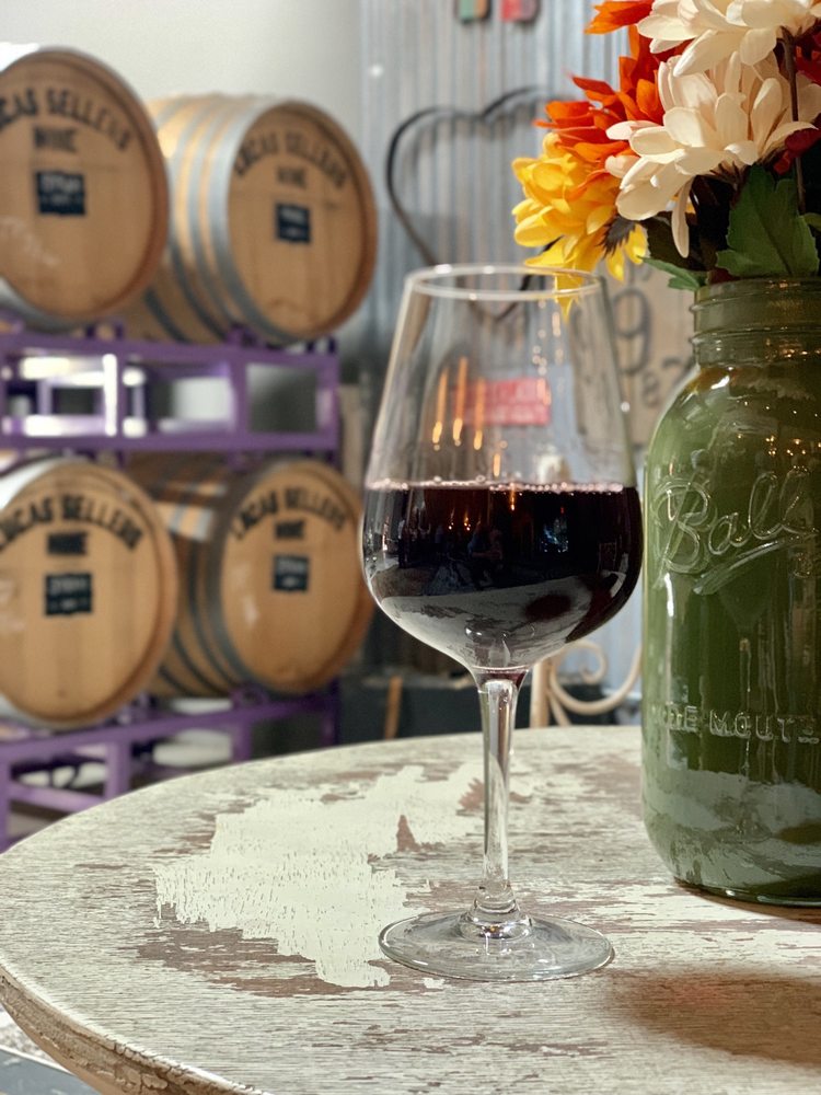Lucas Sellers Wines